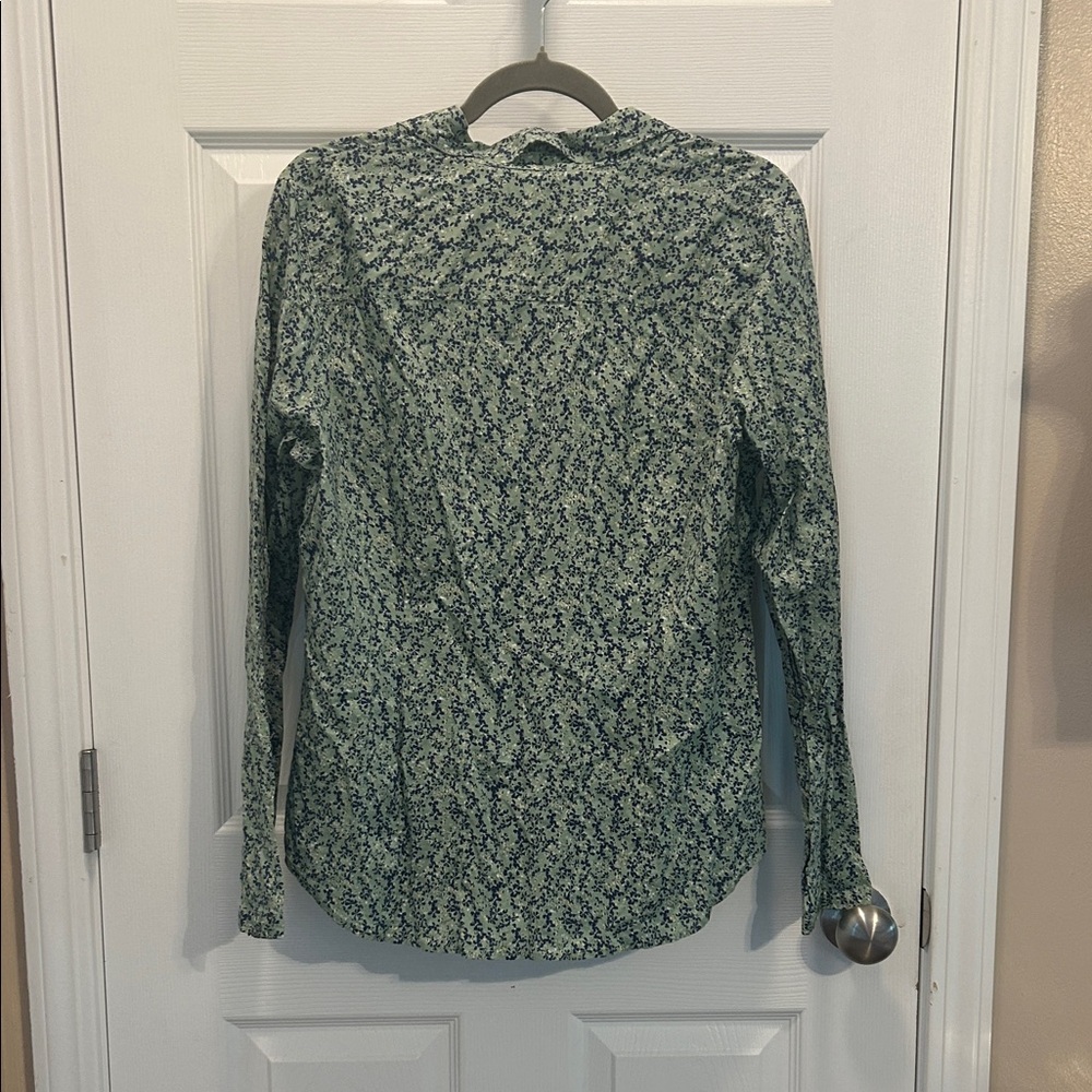 Liz Claiborne Blue and Green Floral Blouse - Picture 3 of 3